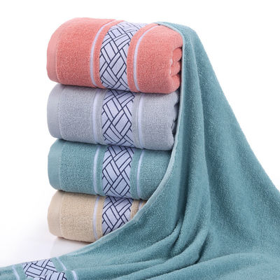 Diseños personalizados Toalla de baño con soporte Todo de algodón Unisex absorbente tamaño grande