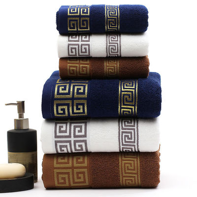 Toalla de baño de algodón rectangular 32S personalizada mostrada en alta absorción para hotel
