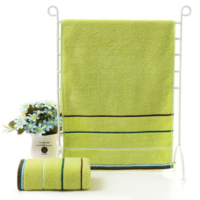Toalla de baño en satén rayado Jacquard material de algodón puro para clientes de todas las edades