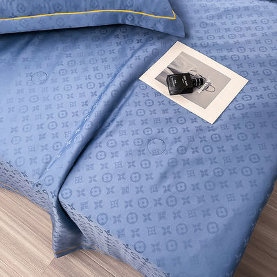 Confortable y transpirable 200TC Satin Jacquard Set de colcha para noches de verano frescas