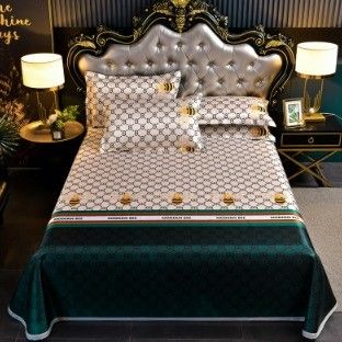 Tipo de ropa de cama de bodas moderna de 2024 boda Kit de cuatro piezas Set de esterilla de seda de hielo