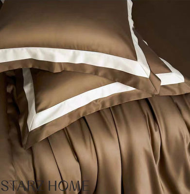 Set de ropa de cama de algodón 100% de tamaño personalizado cubierta de edredón y sábanas para hoteles de lujo de 5 estrellas