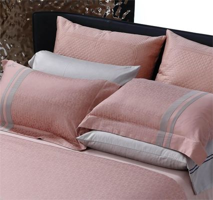 Nivel de resistencia del color de las normas nacionales de algodón de 4 piezas de ropa de cama con cubierta de cama de colcha