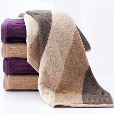 Largos paños de algodón de lujo para una experiencia de baño personalizada y sostenible
