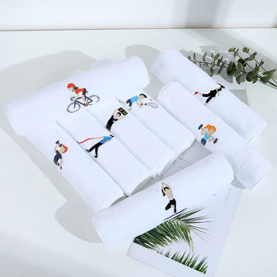 Toalla deportiva de secado rápido con logotipo personalizado bordado de 180 gramos para ejercicio al aire libre extendido