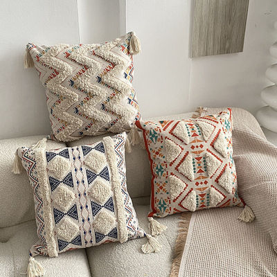 Tamaño personalizado Capa de almohada impresa de lienzo con tufos para sofá Decorativo en estilo étnico