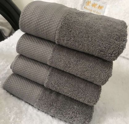 Café suave absorbente espesado hogar bebé algodón toalla grande 70 * 140cm rectángulo gris hotel toalla de baño
