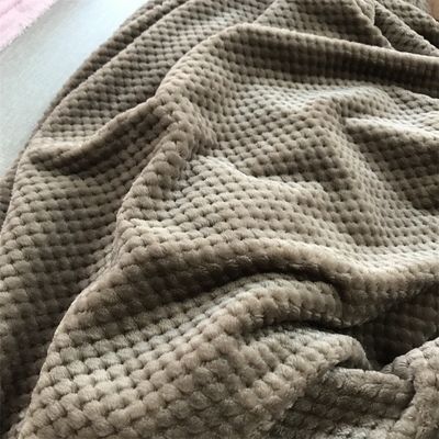 Cubierta de franela sólida cuadrada personalizada para todas las temporadas 300GSM Coral Fleece Sofá Cubierta de lanzamiento