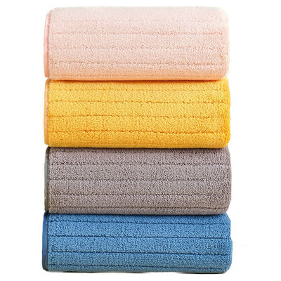 Toalla de baño de microfibra ultra absorvente perfecta para todas las estaciones y rectangular en forma