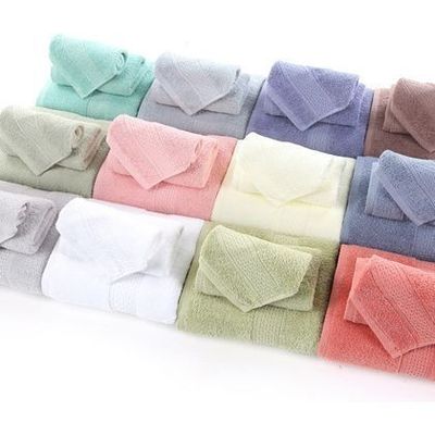 Toallas para el hogar absorbentes de algodón puro de tres piezas con rejilla beige y color sólido
