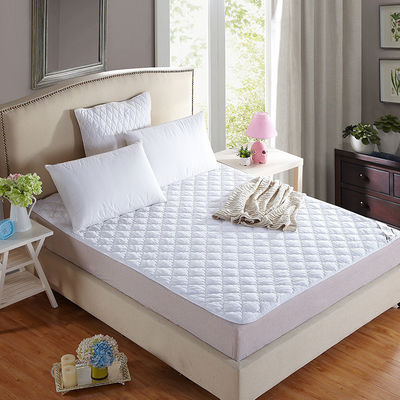 Cantidad 3 piezas Diseño personalizado colchón protector almohadilla de algodón suave gruesa para el conjunto de cubierta de cama