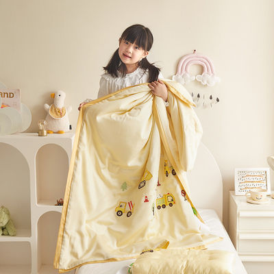Hypoallergenic 100% poliéster llenando colcha de verano para niños para un sueño saludable