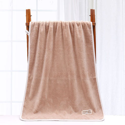 Sustanon de terciopelo de coral oscuro 80 * 150cm Tamaño rectangular con absorción de agua y secado rápido