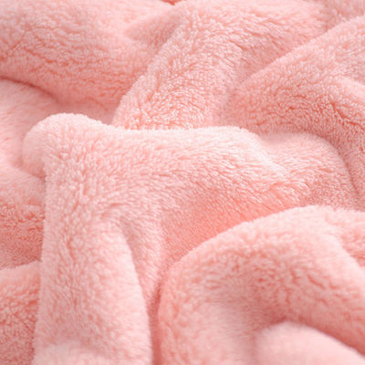 Sustanon de terciopelo de coral oscuro 80 * 150cm Tamaño rectangular con absorción de agua y secado rápido