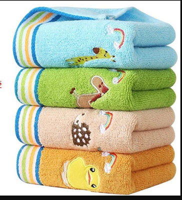 Toallita de algodón rectangular colorido Panda pequeño de doble filo de costado Toallita gruesa para niños