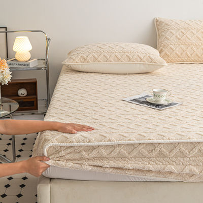 Se puede lavar en lavadora, la ropa de cama de invierno, el protector de cama de terciopelo, la cubierta del colchón.