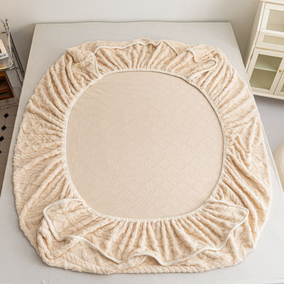 Se puede lavar en lavadora, la ropa de cama de invierno, el protector de cama de terciopelo, la cubierta del colchón.