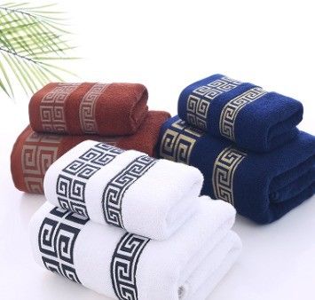 Ventaja Eco-amigable y cómoda Toallita de baño 100% de algodón para hoteles