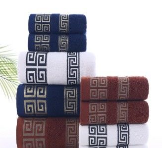 Ventaja Eco-amigable y cómoda Toallita de baño 100% de algodón para hoteles