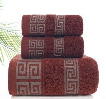Ventaja Eco-amigable y cómoda Toallita de baño 100% de algodón para hoteles