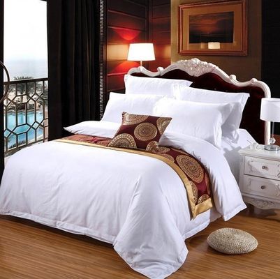 Respuesta dentro de las 24 horas 4 piezas de ropa de cama satinada con costura para cama doble de tamaño King