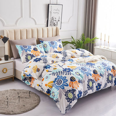 Experimenta la suavidad y durabilidad de nuestro conjunto de ropa de cama de algodón 100% para todas las estaciones