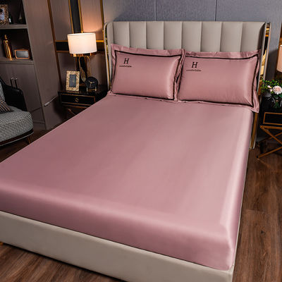 Cama de cama de seda de poliéster bordada a medida para el final de la habitación de lujo en estilo moderno