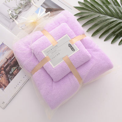 Inicio Densidad del albergue Toallita de baño de terciopelo de coral suave y absorbente con encaje simple