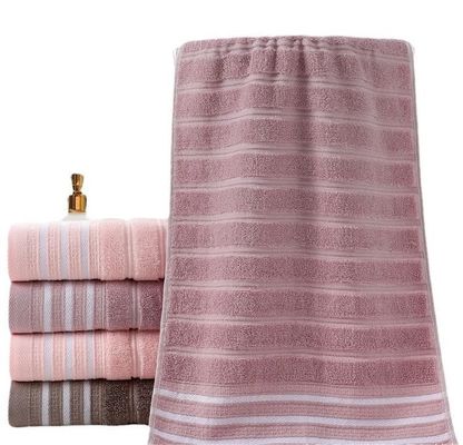 Antimicrobiano Rastro 100% de algodón puro de segmento múltiple Absorvente oscuro Toallita de baño para adultos