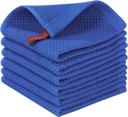 El conjunto de toallas de cocina de Amazon es suave, ecológico y fácil de limpiar con toallas cuadradas de gofres