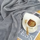 Set de mantas y almohadas de viaje con bordado de logotipo personalizado para viajes cómodos en avión