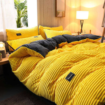 Set de ropa de cama de franela 4 piezas de sábanas individuales Conjunto de tela Densidad 133x72 tamaño Queen King