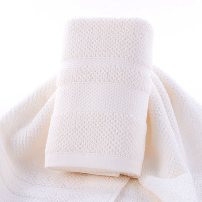 Inicio Fabricantes de toallas de algodón antibacterianas con absorvente suave y tela gruesa