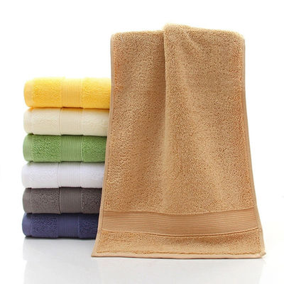Color personalizado de lujo bordado con patrón rayado Toallita de baño para casa Hotel Spa
