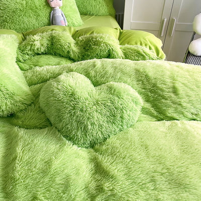 2023 Shaggy Warm Mink Velvet Crystal Cama de cama cubierta de edredón sólida para 1,5 m 5 pies cama 4 Pcs