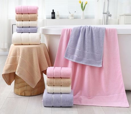 Logotipo de bordado Toalla de algodón para niños Mujeres Casa Hotel Spa Ect 35 * 75 cm / 70 * 140 cm