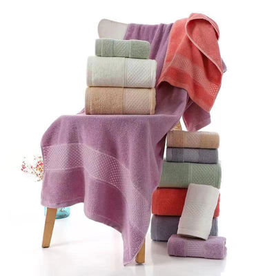 Toallita de baño de lujo y plaido oscuro 70*140cm de diseño simple y de moda