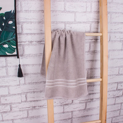 Patrón de color puro Peinado de algodón de lujo Baño Toallas para manos y cara para todas las edades y géneros