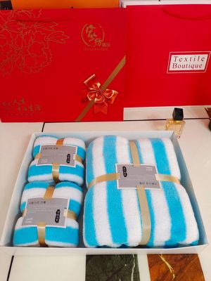 Conjunto Cationico de Plush Tricotado de Warp Espeso 3 en 1 Toallita para Baño de Diseño como se muestra