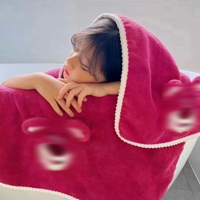 Absorción de agua súper fuerte para el hogar Set de toallas de baño para bebés Conjunto de terciopelo de coral con patrón de dibujos animados