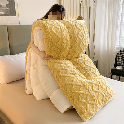 Color puro Super suave Jacquard Plaid grueso de invierno lana de terciopelo edredón para cama King Size