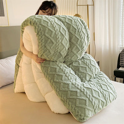 Color puro Super suave Jacquard Plaid grueso de invierno lana de terciopelo edredón para cama King Size