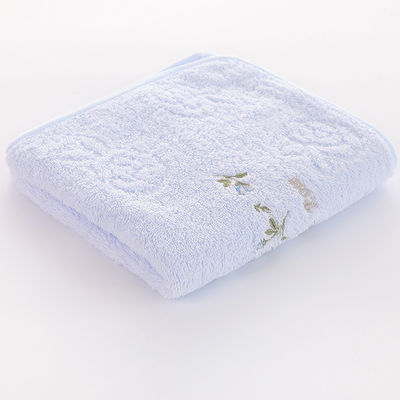 Iniciativas bordadas Set de toallas de baño para invitados con GSM alto y logotipo de bordado