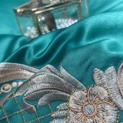 125gm bordado de seda lavada 4pcs ropa de cama conjuntos tamaño rey colecciones de estilo europeo
