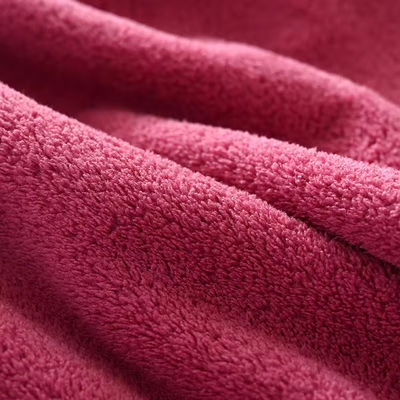 Toallita 3D de oso de fresa Toallita de baño Vello de coral Suave absorbente Toallita de baño para niños