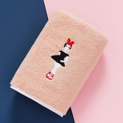 Opción de material de microfibra de lujo personalizar el logotipo bordado hotel conjunto de regalo de toalla de baño