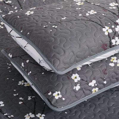 100% de poliéster con set de ropa de cama de 3 piezas con mantel y sábanas