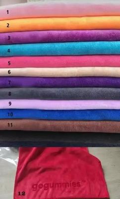 Toalla deportiva de microfibra personalizada para secado rápido y absorción de sudor en el gimnasio de yoga