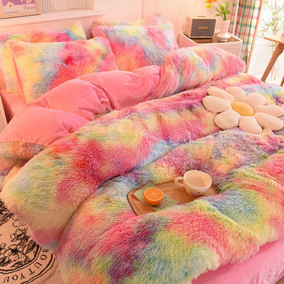 Setios de ropa de cama de diseño engrosada de 3 piezas de color cálido que coincide con el edredón de peluche para la boda en casa
