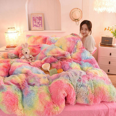 Setios de ropa de cama de diseño engrosada de 3 piezas de color cálido que coincide con el edredón de peluche para la boda en casa